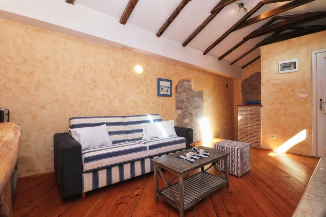Apartment Superb Townhouse Villa Montalbano Rovinj